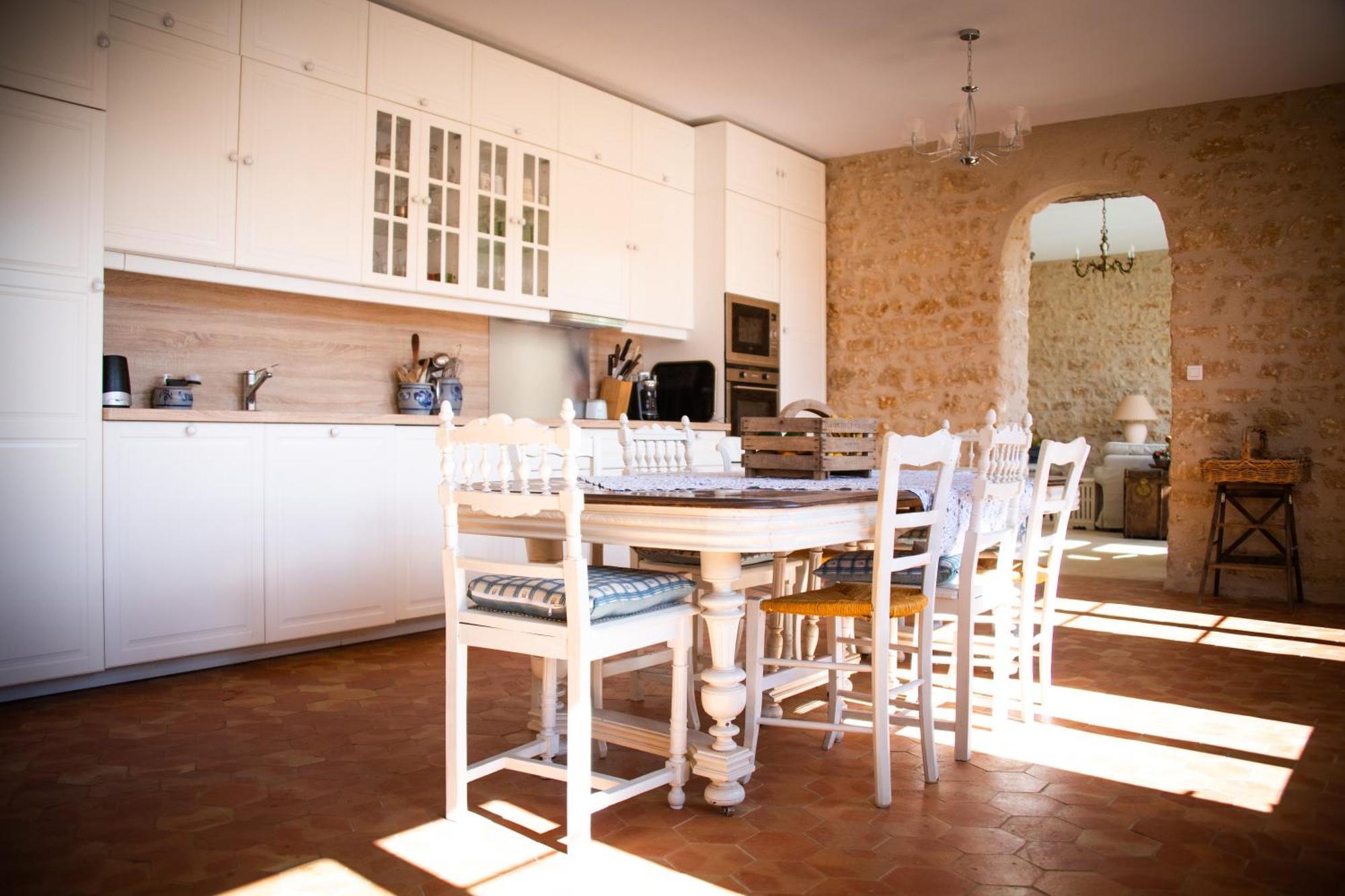 Domaine De La Briouse Bed & Breakfast Sanxay Exterior photo